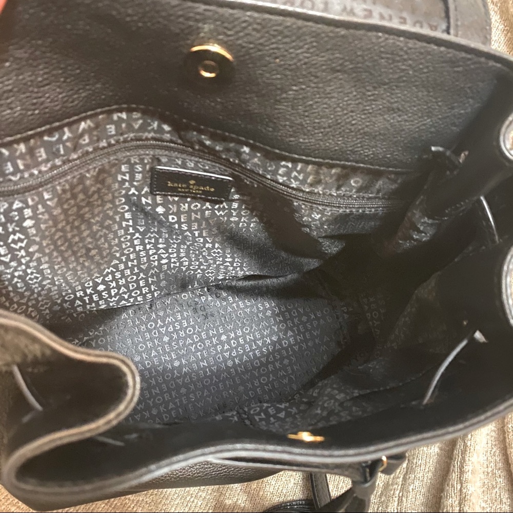 ♠️ Kate Spade Black Drawstring Backpack - Picture 5 of 9